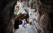 Yedi Uyurlar Mağarası ziyaretçi akınına uğruyor